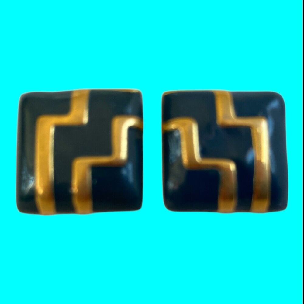 Vtg Monet Earrings Geometric Navy Blue Enamel Gold Zigzag 3/4” Sq Clip-on